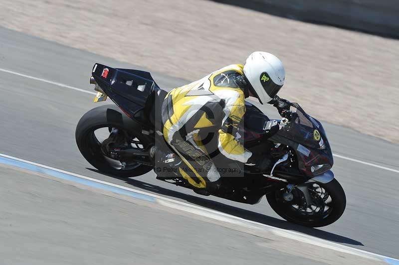 Motorcycle action photographs;donington;donington park leicestershire;donington photographs;event digital images;eventdigitalimages;no limits trackday;peter wileman photography;trackday;trackday digital images;trackday photos