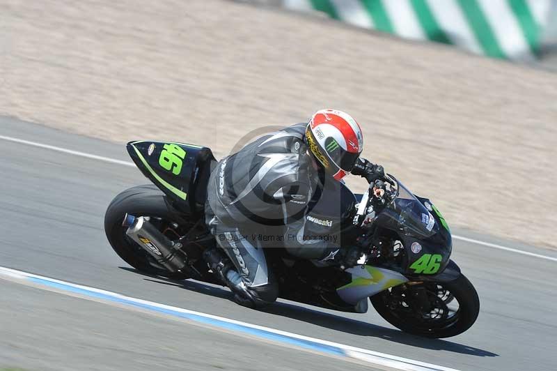 Motorcycle action photographs;donington;donington park leicestershire;donington photographs;event digital images;eventdigitalimages;no limits trackday;peter wileman photography;trackday;trackday digital images;trackday photos