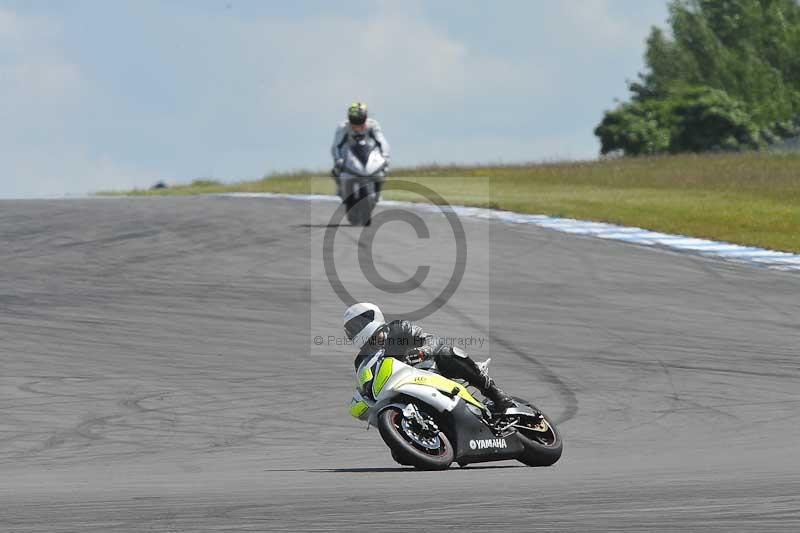 Motorcycle action photographs;donington;donington park leicestershire;donington photographs;event digital images;eventdigitalimages;no limits trackday;peter wileman photography;trackday;trackday digital images;trackday photos