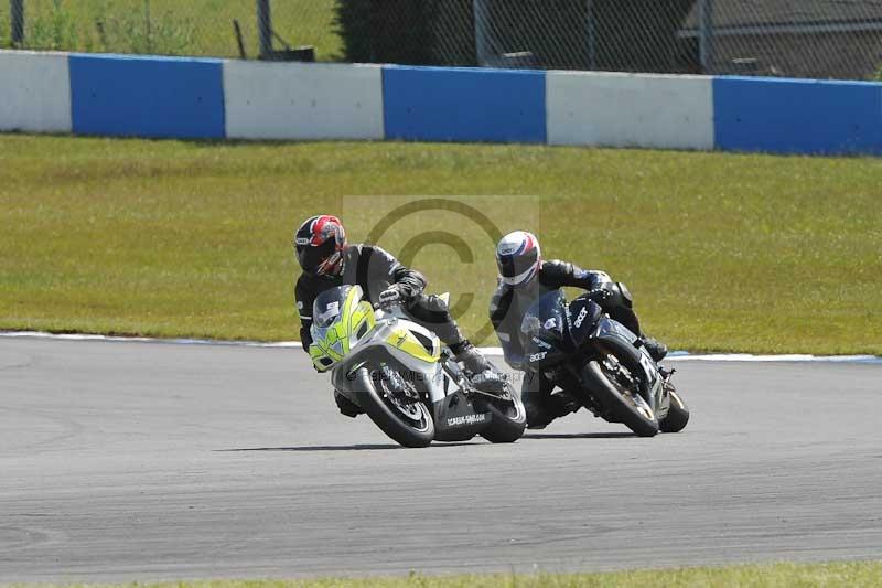Motorcycle action photographs;donington;donington park leicestershire;donington photographs;event digital images;eventdigitalimages;no limits trackday;peter wileman photography;trackday;trackday digital images;trackday photos