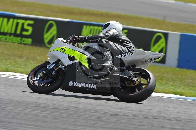 Motorcycle action photographs;donington;donington park leicestershire;donington photographs;event digital images;eventdigitalimages;no limits trackday;peter wileman photography;trackday;trackday digital images;trackday photos