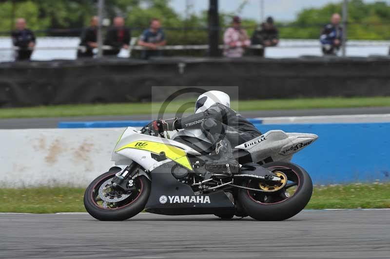 Motorcycle action photographs;donington;donington park leicestershire;donington photographs;event digital images;eventdigitalimages;no limits trackday;peter wileman photography;trackday;trackday digital images;trackday photos