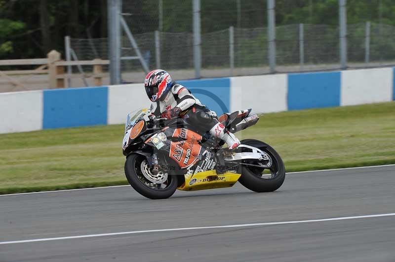 Motorcycle action photographs;donington;donington park leicestershire;donington photographs;event digital images;eventdigitalimages;no limits trackday;peter wileman photography;trackday;trackday digital images;trackday photos