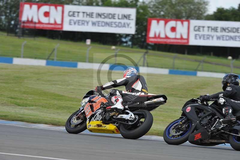 Motorcycle action photographs;donington;donington park leicestershire;donington photographs;event digital images;eventdigitalimages;no limits trackday;peter wileman photography;trackday;trackday digital images;trackday photos