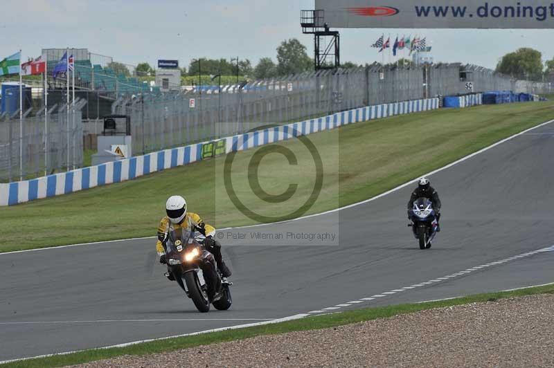 Motorcycle action photographs;donington;donington park leicestershire;donington photographs;event digital images;eventdigitalimages;no limits trackday;peter wileman photography;trackday;trackday digital images;trackday photos