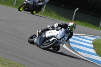 Motorcycle-action-photographs;donington;donington-park-leicestershire;donington-photographs;event-digital-images;eventdigitalimages;no-limits-trackday;peter-wileman-photography;trackday;trackday-digital-images;trackday-photos