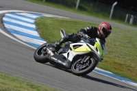 Motorcycle-action-photographs;donington;donington-park-leicestershire;donington-photographs;event-digital-images;eventdigitalimages;no-limits-trackday;peter-wileman-photography;trackday;trackday-digital-images;trackday-photos
