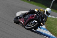 Motorcycle-action-photographs;donington;donington-park-leicestershire;donington-photographs;event-digital-images;eventdigitalimages;no-limits-trackday;peter-wileman-photography;trackday;trackday-digital-images;trackday-photos