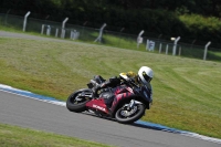 Motorcycle-action-photographs;donington;donington-park-leicestershire;donington-photographs;event-digital-images;eventdigitalimages;no-limits-trackday;peter-wileman-photography;trackday;trackday-digital-images;trackday-photos
