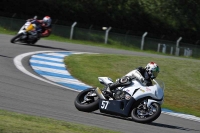 Motorcycle-action-photographs;donington;donington-park-leicestershire;donington-photographs;event-digital-images;eventdigitalimages;no-limits-trackday;peter-wileman-photography;trackday;trackday-digital-images;trackday-photos