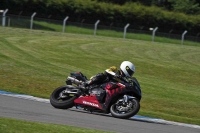 Motorcycle-action-photographs;donington;donington-park-leicestershire;donington-photographs;event-digital-images;eventdigitalimages;no-limits-trackday;peter-wileman-photography;trackday;trackday-digital-images;trackday-photos