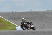 Motorcycle-action-photographs;donington;donington-park-leicestershire;donington-photographs;event-digital-images;eventdigitalimages;no-limits-trackday;peter-wileman-photography;trackday;trackday-digital-images;trackday-photos