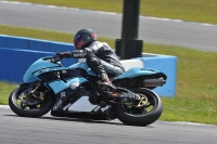 Motorcycle-action-photographs;donington;donington-park-leicestershire;donington-photographs;event-digital-images;eventdigitalimages;no-limits-trackday;peter-wileman-photography;trackday;trackday-digital-images;trackday-photos