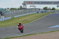 Motorcycle-action-photographs;donington;donington-park-leicestershire;donington-photographs;event-digital-images;eventdigitalimages;no-limits-trackday;peter-wileman-photography;trackday;trackday-digital-images;trackday-photos