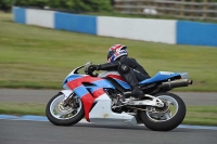 Motorcycle-action-photographs;donington;donington-park-leicestershire;donington-photographs;event-digital-images;eventdigitalimages;no-limits-trackday;peter-wileman-photography;trackday;trackday-digital-images;trackday-photos