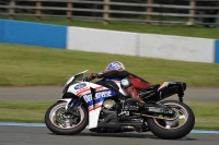 Motorcycle-action-photographs;donington;donington-park-leicestershire;donington-photographs;event-digital-images;eventdigitalimages;no-limits-trackday;peter-wileman-photography;trackday;trackday-digital-images;trackday-photos