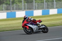 Motorcycle-action-photographs;donington;donington-park-leicestershire;donington-photographs;event-digital-images;eventdigitalimages;no-limits-trackday;peter-wileman-photography;trackday;trackday-digital-images;trackday-photos