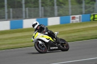 Motorcycle-action-photographs;donington;donington-park-leicestershire;donington-photographs;event-digital-images;eventdigitalimages;no-limits-trackday;peter-wileman-photography;trackday;trackday-digital-images;trackday-photos