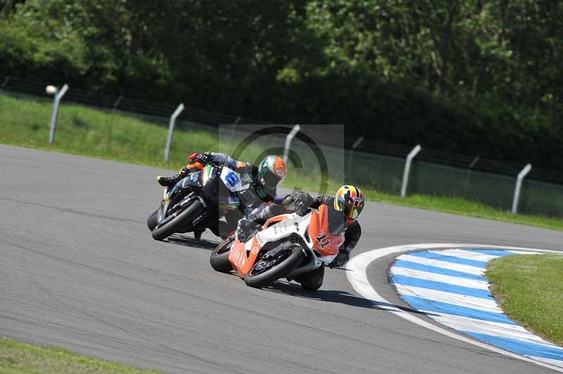Motorcycle action photographs;donington;donington park leicestershire;donington photographs;event digital images;eventdigitalimages;no limits trackday;peter wileman photography;trackday;trackday digital images;trackday photos