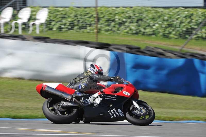 Motorcycle action photographs;donington;donington park leicestershire;donington photographs;event digital images;eventdigitalimages;no limits trackday;peter wileman photography;trackday;trackday digital images;trackday photos