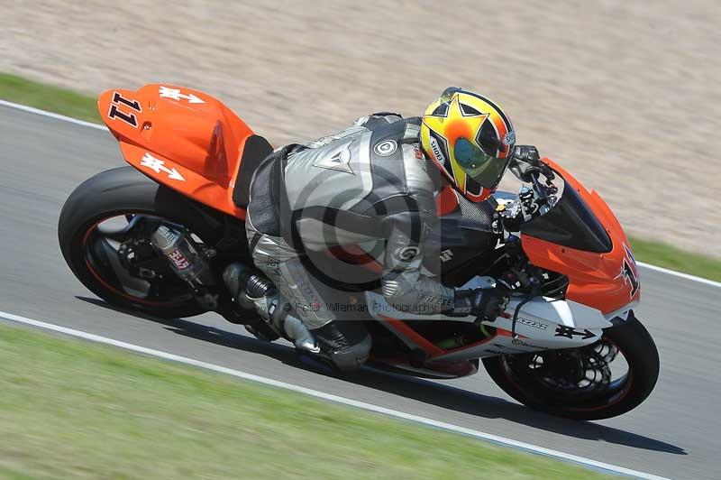 Motorcycle action photographs;donington;donington park leicestershire;donington photographs;event digital images;eventdigitalimages;no limits trackday;peter wileman photography;trackday;trackday digital images;trackday photos