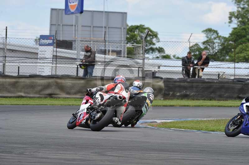 Motorcycle action photographs;donington;donington park leicestershire;donington photographs;event digital images;eventdigitalimages;no limits trackday;peter wileman photography;trackday;trackday digital images;trackday photos