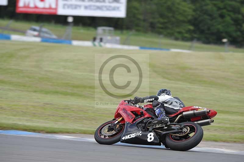 Motorcycle action photographs;donington;donington park leicestershire;donington photographs;event digital images;eventdigitalimages;no limits trackday;peter wileman photography;trackday;trackday digital images;trackday photos
