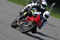 Motorcycle-action-photographs;donington;donington-park-leicestershire;donington-photographs;event-digital-images;eventdigitalimages;no-limits-trackday;peter-wileman-photography;trackday;trackday-digital-images;trackday-photos