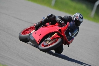 Motorcycle-action-photographs;donington;donington-park-leicestershire;donington-photographs;event-digital-images;eventdigitalimages;no-limits-trackday;peter-wileman-photography;trackday;trackday-digital-images;trackday-photos