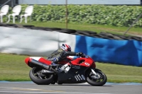 Motorcycle-action-photographs;donington;donington-park-leicestershire;donington-photographs;event-digital-images;eventdigitalimages;no-limits-trackday;peter-wileman-photography;trackday;trackday-digital-images;trackday-photos