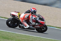 Motorcycle-action-photographs;donington;donington-park-leicestershire;donington-photographs;event-digital-images;eventdigitalimages;no-limits-trackday;peter-wileman-photography;trackday;trackday-digital-images;trackday-photos