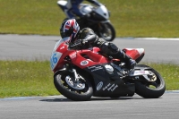 Motorcycle-action-photographs;donington;donington-park-leicestershire;donington-photographs;event-digital-images;eventdigitalimages;no-limits-trackday;peter-wileman-photography;trackday;trackday-digital-images;trackday-photos