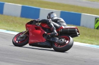 Motorcycle-action-photographs;donington;donington-park-leicestershire;donington-photographs;event-digital-images;eventdigitalimages;no-limits-trackday;peter-wileman-photography;trackday;trackday-digital-images;trackday-photos