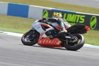 Motorcycle-action-photographs;donington;donington-park-leicestershire;donington-photographs;event-digital-images;eventdigitalimages;no-limits-trackday;peter-wileman-photography;trackday;trackday-digital-images;trackday-photos