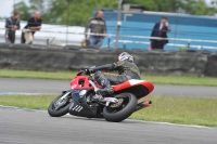 Motorcycle-action-photographs;donington;donington-park-leicestershire;donington-photographs;event-digital-images;eventdigitalimages;no-limits-trackday;peter-wileman-photography;trackday;trackday-digital-images;trackday-photos