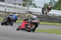 Motorcycle-action-photographs;donington;donington-park-leicestershire;donington-photographs;event-digital-images;eventdigitalimages;no-limits-trackday;peter-wileman-photography;trackday;trackday-digital-images;trackday-photos