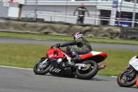 Motorcycle-action-photographs;donington;donington-park-leicestershire;donington-photographs;event-digital-images;eventdigitalimages;no-limits-trackday;peter-wileman-photography;trackday;trackday-digital-images;trackday-photos