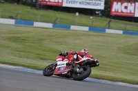 Motorcycle-action-photographs;donington;donington-park-leicestershire;donington-photographs;event-digital-images;eventdigitalimages;no-limits-trackday;peter-wileman-photography;trackday;trackday-digital-images;trackday-photos