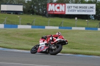 Motorcycle-action-photographs;donington;donington-park-leicestershire;donington-photographs;event-digital-images;eventdigitalimages;no-limits-trackday;peter-wileman-photography;trackday;trackday-digital-images;trackday-photos