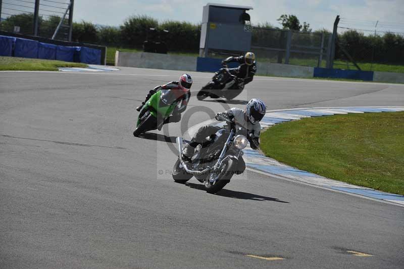 Motorcycle action photographs;donington;donington park leicestershire;donington photographs;event digital images;eventdigitalimages;no limits trackday;peter wileman photography;trackday;trackday digital images;trackday photos