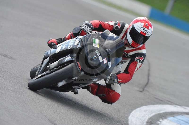 Motorcycle action photographs;donington;donington park leicestershire;donington photographs;event digital images;eventdigitalimages;no limits trackday;peter wileman photography;trackday;trackday digital images;trackday photos