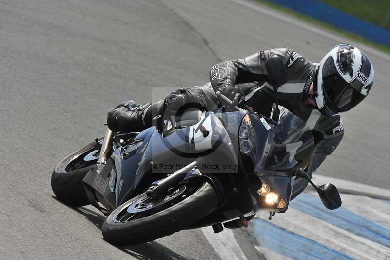 Motorcycle action photographs;donington;donington park leicestershire;donington photographs;event digital images;eventdigitalimages;no limits trackday;peter wileman photography;trackday;trackday digital images;trackday photos