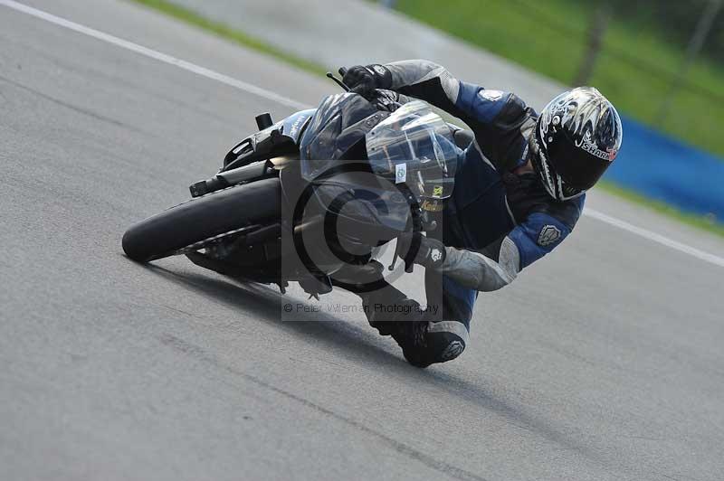 Motorcycle action photographs;donington;donington park leicestershire;donington photographs;event digital images;eventdigitalimages;no limits trackday;peter wileman photography;trackday;trackday digital images;trackday photos