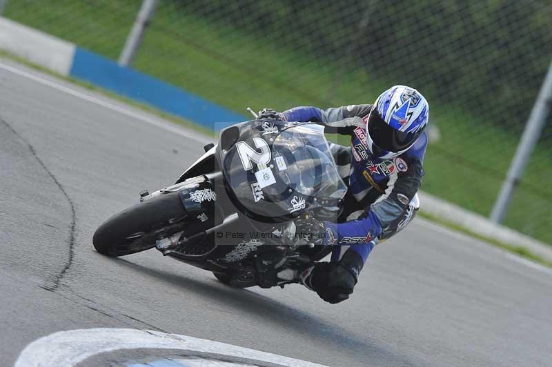 Motorcycle action photographs;donington;donington park leicestershire;donington photographs;event digital images;eventdigitalimages;no limits trackday;peter wileman photography;trackday;trackday digital images;trackday photos
