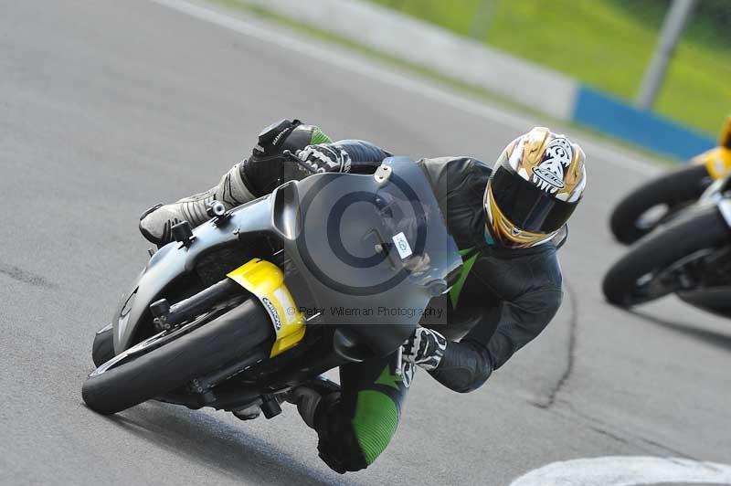 Motorcycle action photographs;donington;donington park leicestershire;donington photographs;event digital images;eventdigitalimages;no limits trackday;peter wileman photography;trackday;trackday digital images;trackday photos