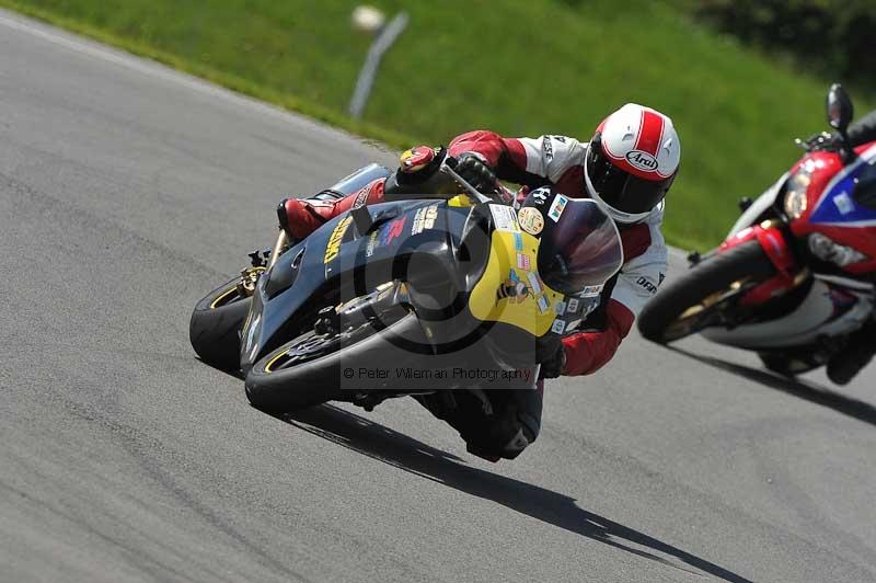 Motorcycle action photographs;donington;donington park leicestershire;donington photographs;event digital images;eventdigitalimages;no limits trackday;peter wileman photography;trackday;trackday digital images;trackday photos