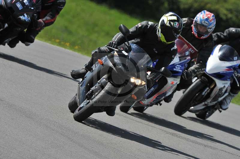 Motorcycle action photographs;donington;donington park leicestershire;donington photographs;event digital images;eventdigitalimages;no limits trackday;peter wileman photography;trackday;trackday digital images;trackday photos