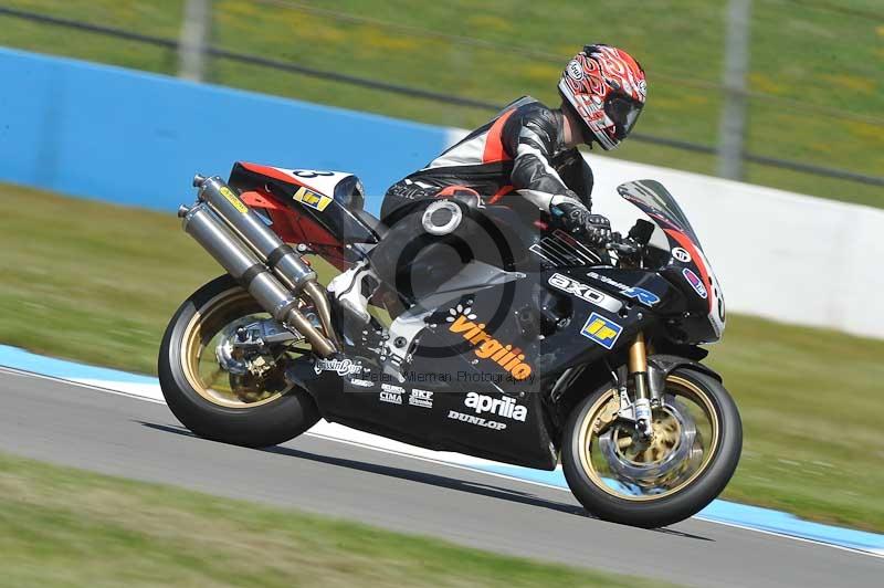 Motorcycle action photographs;donington;donington park leicestershire;donington photographs;event digital images;eventdigitalimages;no limits trackday;peter wileman photography;trackday;trackday digital images;trackday photos