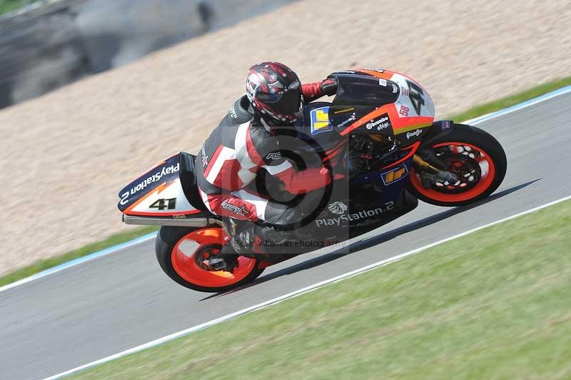 Motorcycle action photographs;donington;donington park leicestershire;donington photographs;event digital images;eventdigitalimages;no limits trackday;peter wileman photography;trackday;trackday digital images;trackday photos