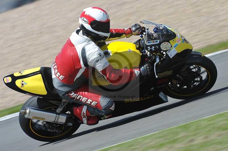 Motorcycle action photographs;donington;donington park leicestershire;donington photographs;event digital images;eventdigitalimages;no limits trackday;peter wileman photography;trackday;trackday digital images;trackday photos